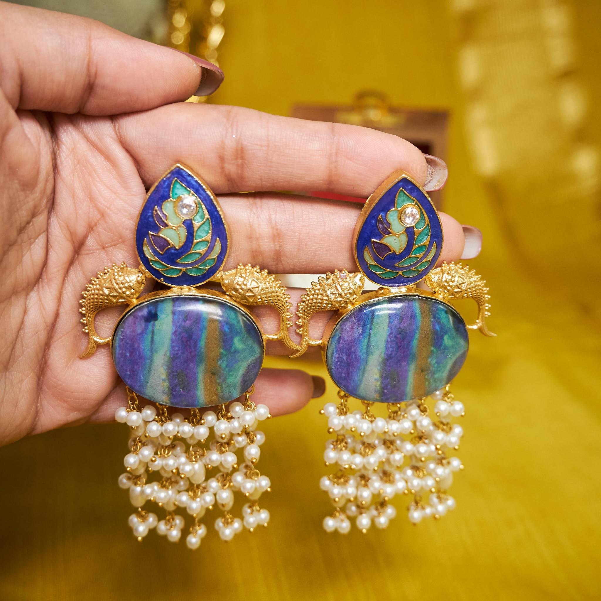 Mayuri Jhumka view 3