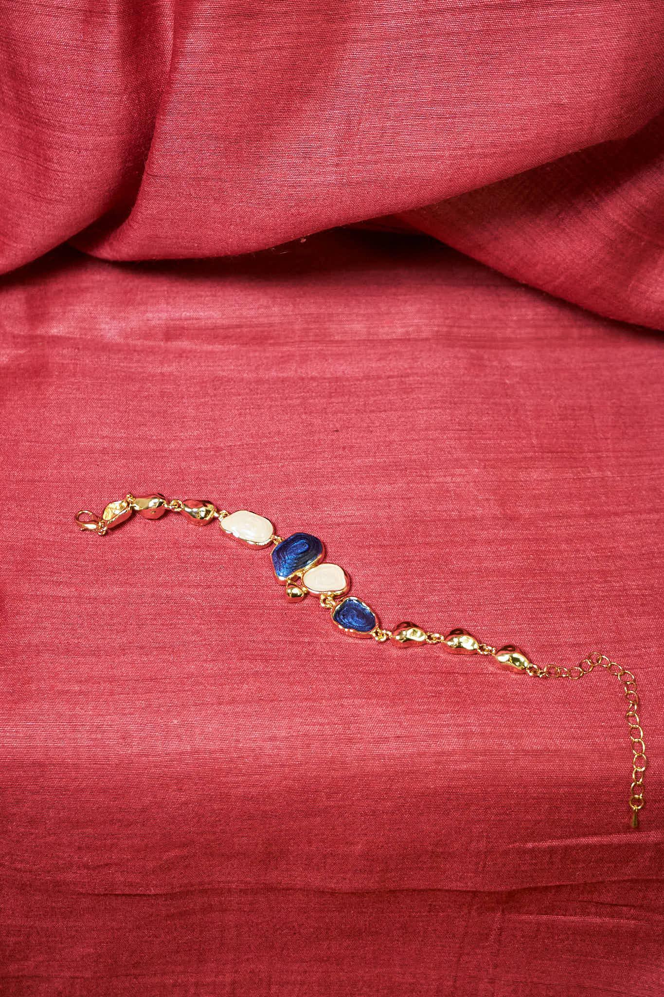 Tatva Bracelet view 3