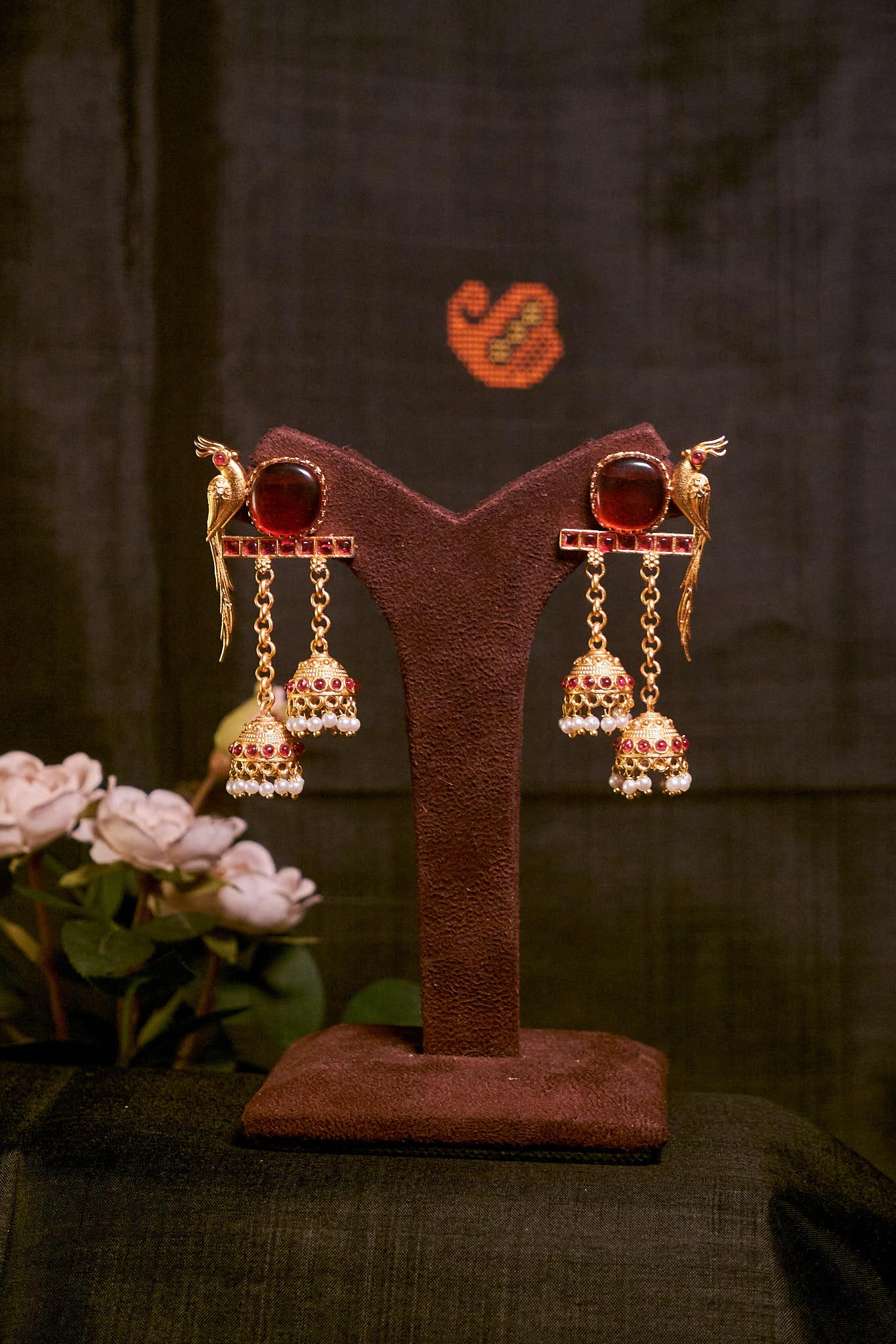 Neelambari Kaanphool