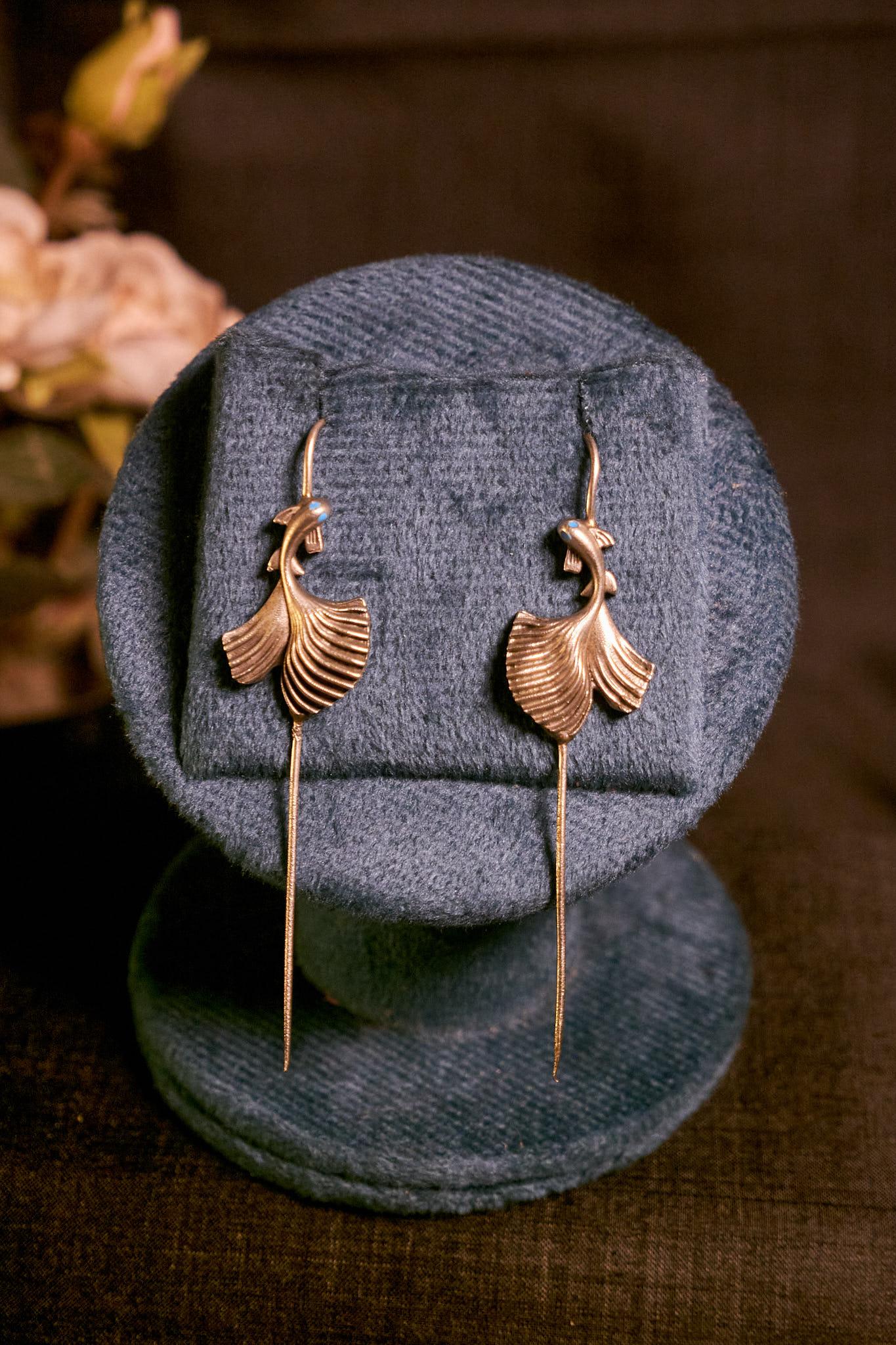 Vanshika Danglers