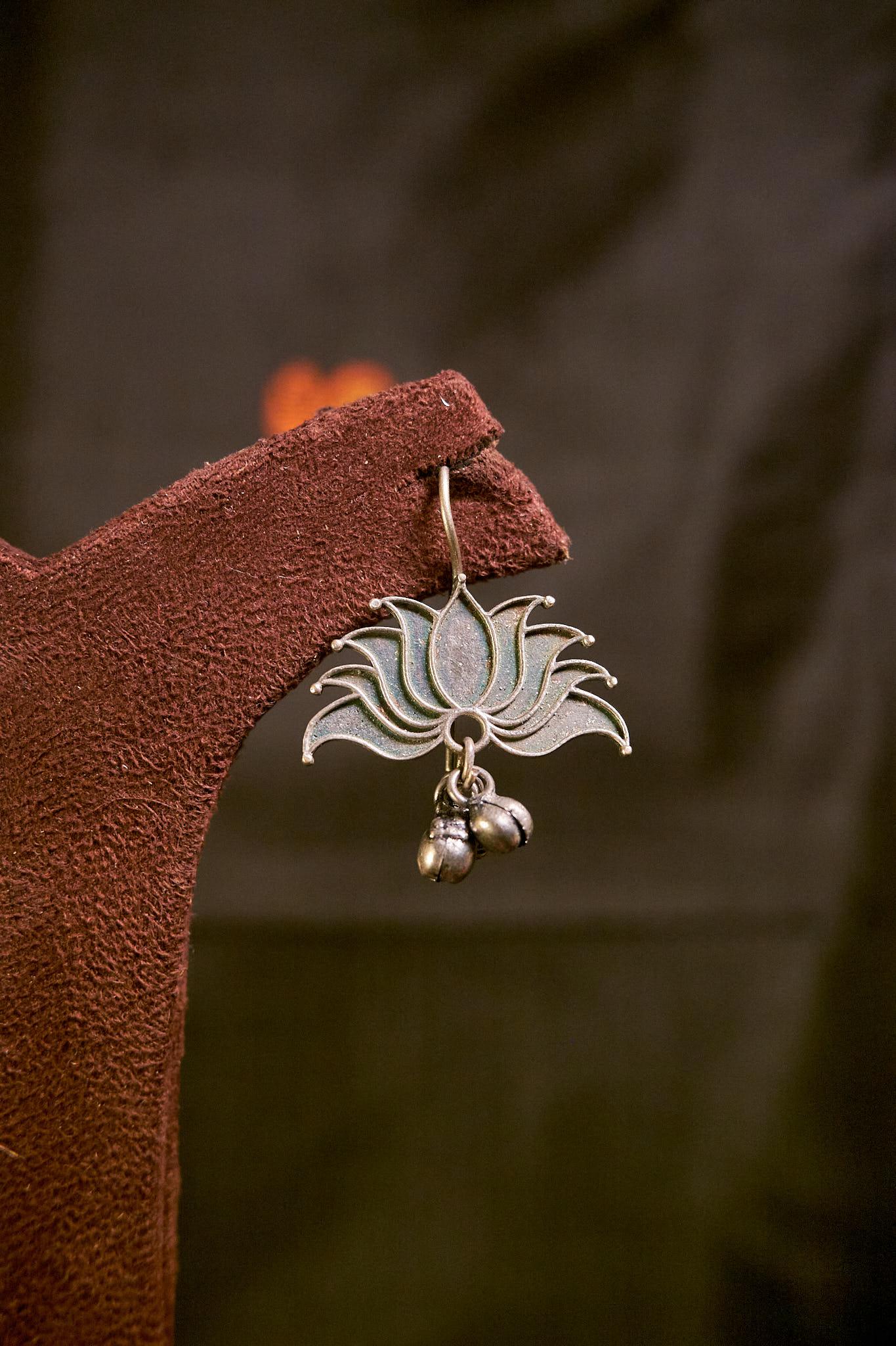 Neelanjana Jhumki