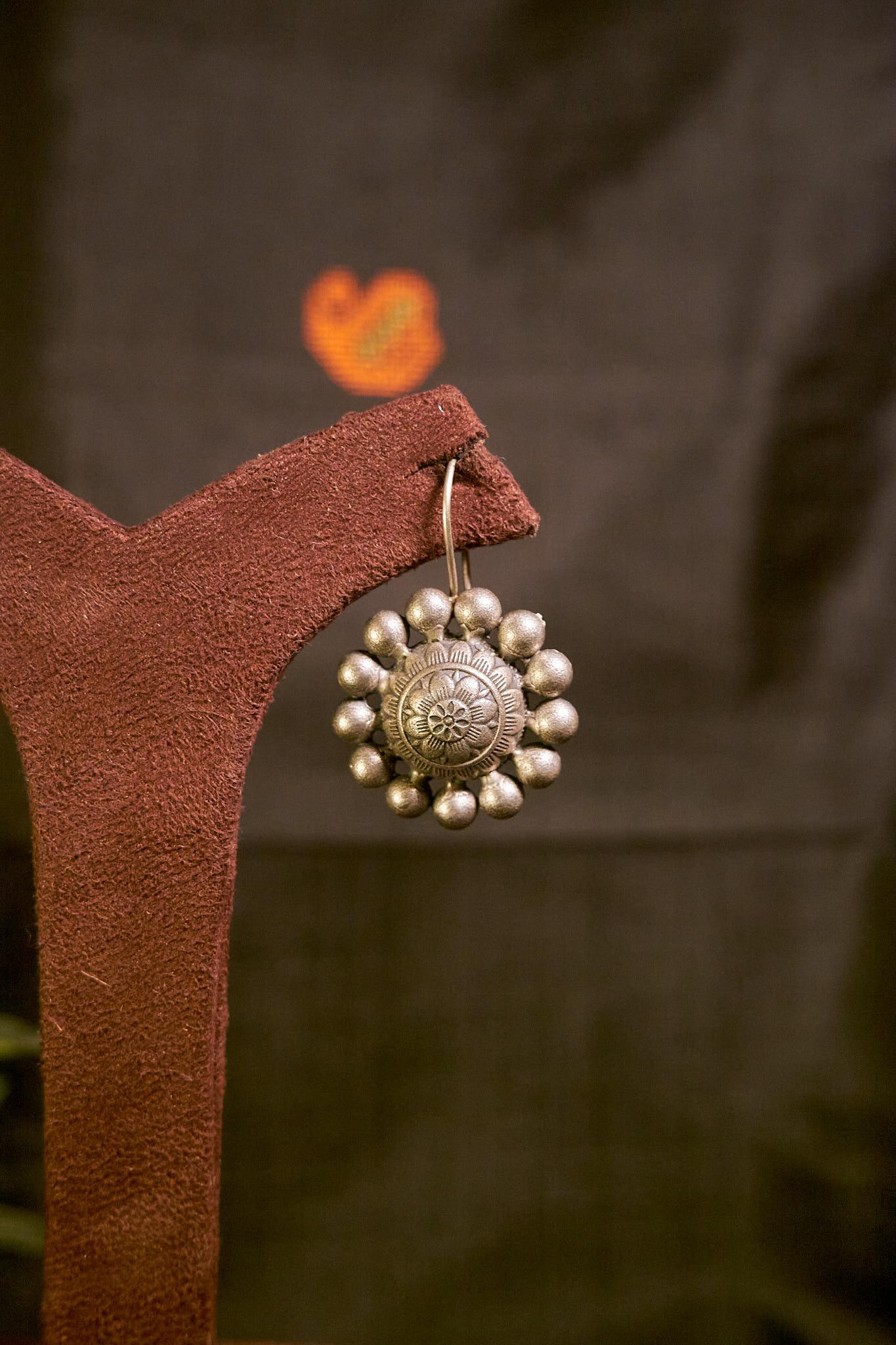 Sharada Jhumki