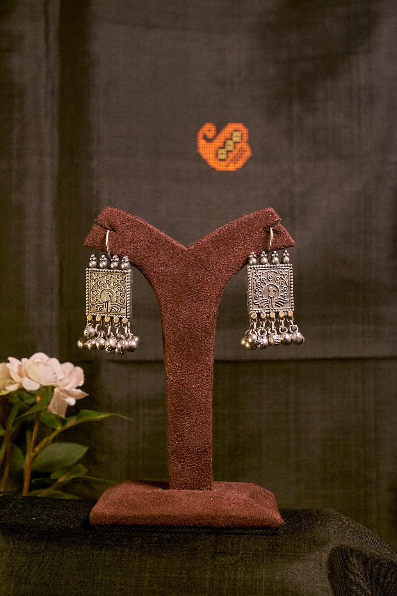 Mrinala Jhumki